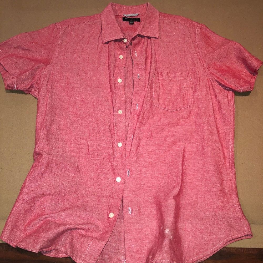 Short sleeve button up